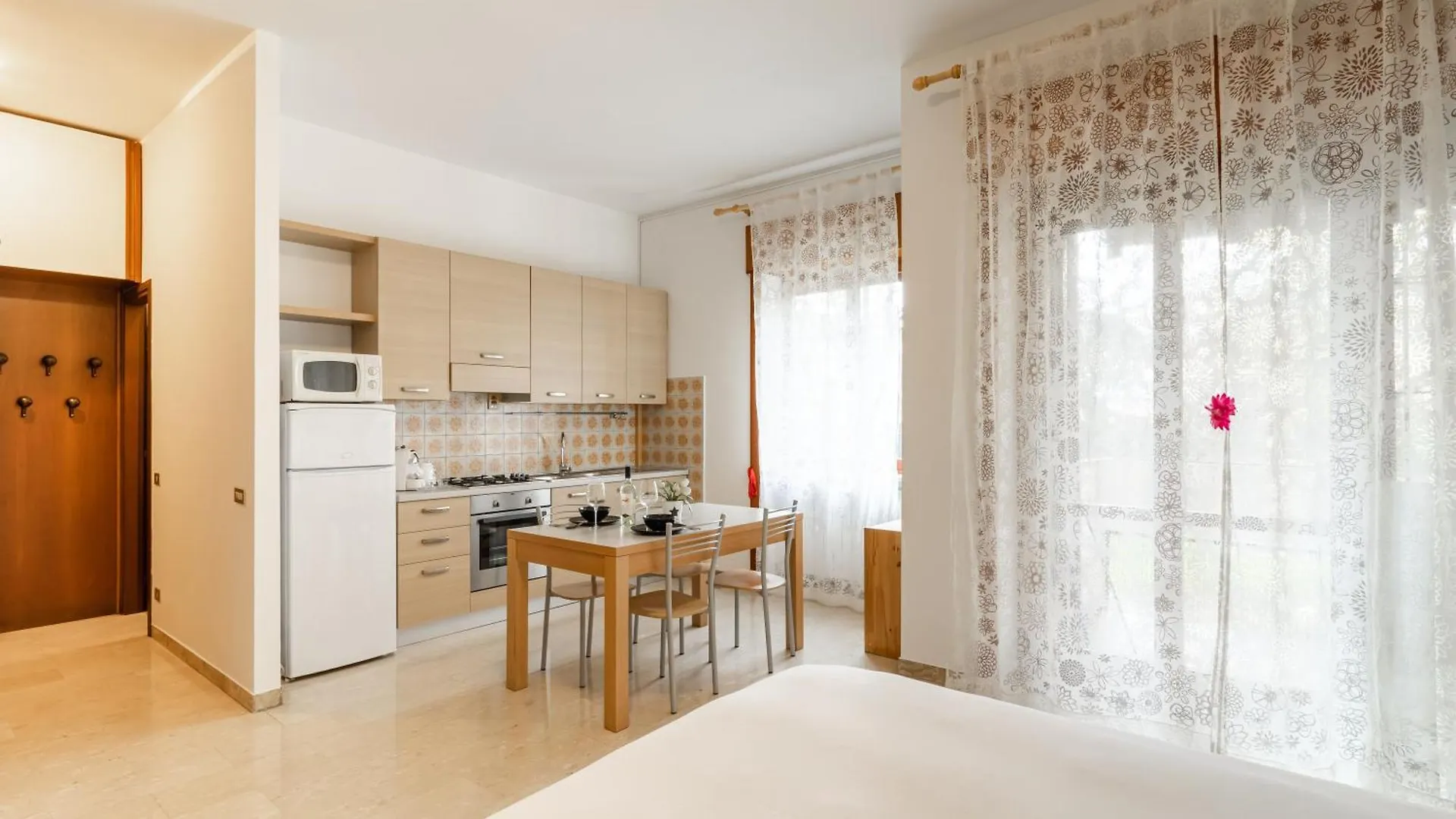 Moncler House Navigli Apartment Milan 0*,