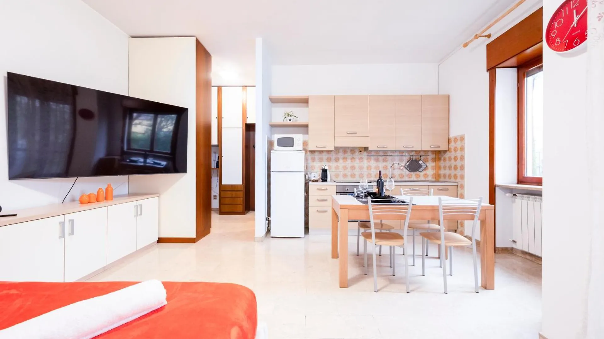 Moncler House Navigli Apartment Milan Italy